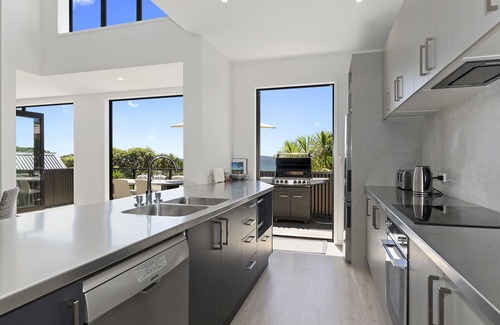 Langs Beach Cottage | Harnifin - Langs Beach Holiday Home