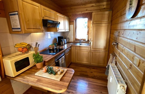 Rotacker Apartment | HAS-26 - Wooden holiday home on the edge of the forest with terrace (HT) - Naturerlebnisdorf