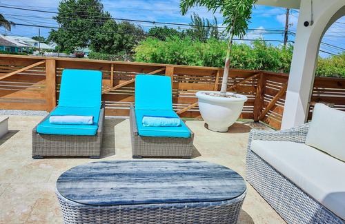 Silver Sands House | Hastings Place - Sun, Sea and All the comforts of home.