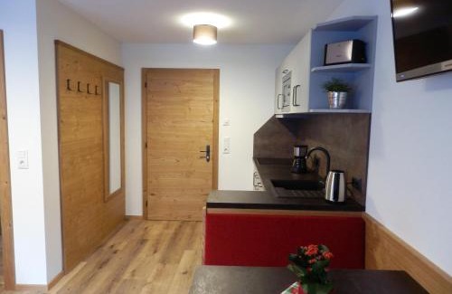 Flirsch Apartment | Haus Alpenflora