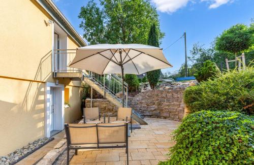 Eggolsheim Apartment | Haus am Mühlbach in Götzendorf