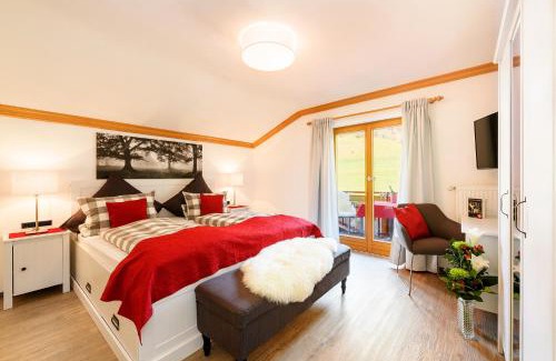 Oberstdorf House | "Haus Berktold" - Annehmlichkeiten von 4-Sterne Familien-und Wellnesshotel Viktoria können mitbenutzt werden