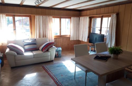 Klosters-Serneus Apartment | Haus Corina