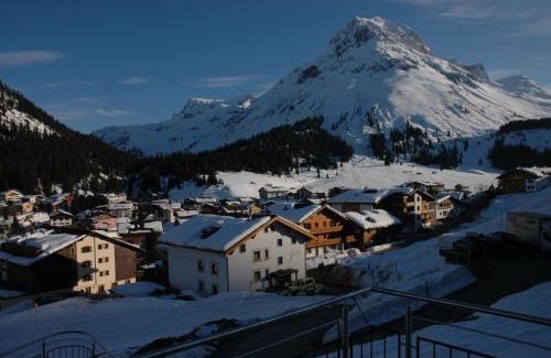 Lech am Arlberg Bed & Breakfast | Haus Dr. Küng
