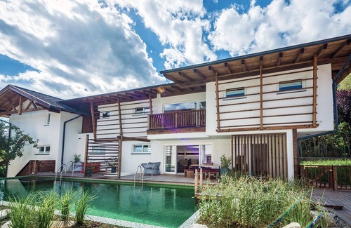 Stans Apartment | Haus Schiefer - Das Urgestein