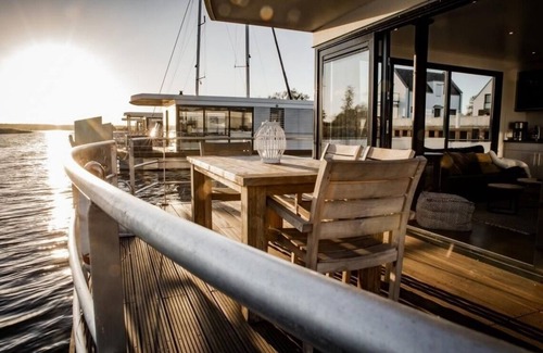 Peenemuende Apartment | Hausboot für 4 Gäste mit 45m² in Peenemünde