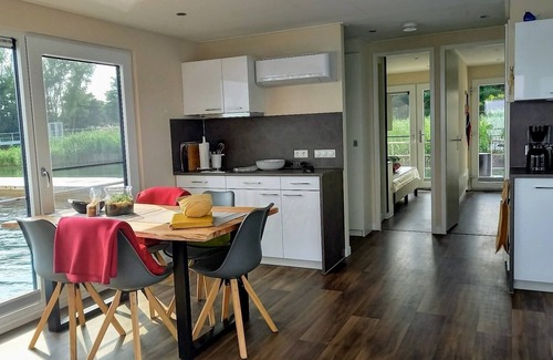 Vetschau/Spreewald Apartment | Hausboot für 4 Gäste mit 45m² in Vetschau/spreewald