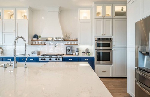 Lake Havasu City House | Havasu Lux: Prime Location, Lake Views, Pool+Spa
