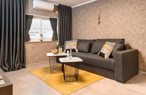 Jerusalem City Centre Apartment | Havatselet 19 By Isrentals