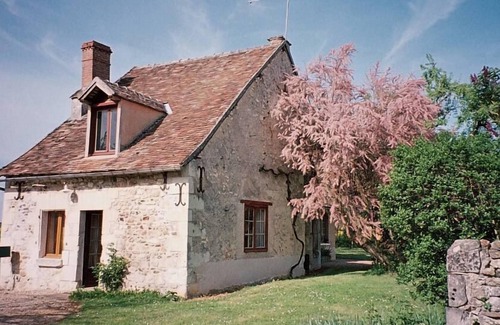 Bossay-sur-Claise Cottage | "Haven in Touraine" Your Home Away from Home! Ideal for Couples!
