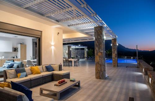 Pefki Villa | Haven Villa