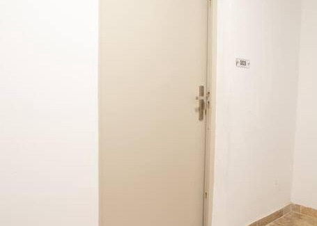 Quartier Administrations Apartment | Hawaï wifi Hypercentre arènes