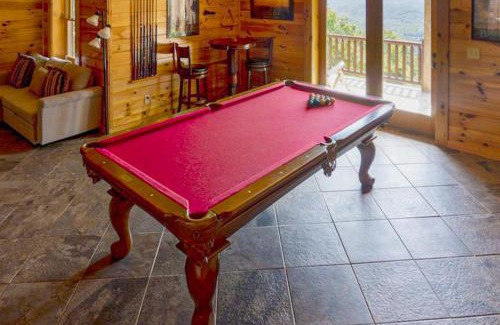 Lake Lure House | Hawk's View Log Cabin