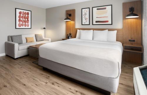 Williston North Hotel | Hawthorn Extended Stay by Wyndham Williston Burlington