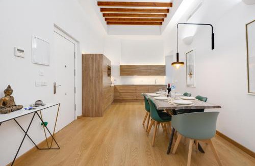Alicante City Centre Apartment | HB Apartaments Playa del Postiguet Beach