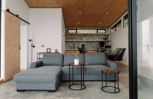 Aguacatan Villa | HE-002 Las Codornices Villas