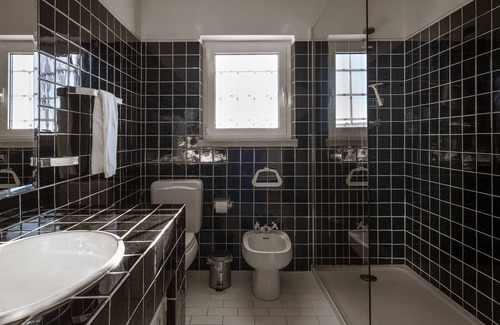 Magoito House | He took refuge in Sintra with a magnificent view. Ideal for nature lovers. 4 bedrooms