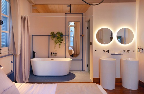 Historical Center Hotel | Heart Hotel