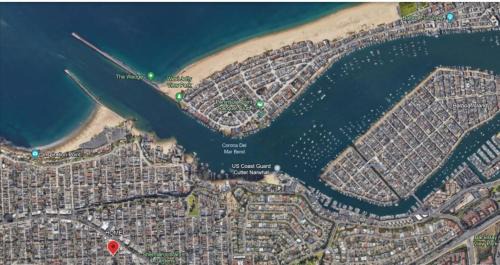 Corona del Mar House | Heart of Corona Del Mar 10 minute walk to beach steps to downtown