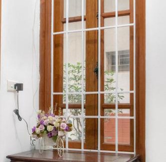 Hang Bai House | Heart Of Hoan Kiem RARE 4BR large cozy private house center max 14pax