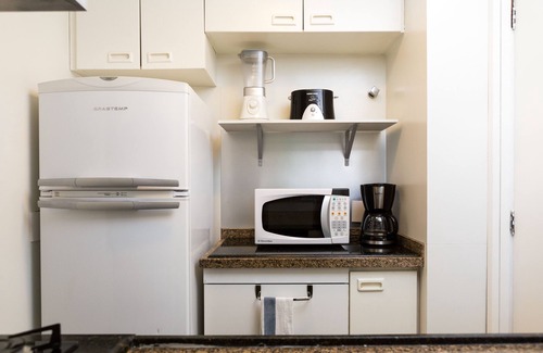 Ipanema Apartment | Heart of Ipanema, stylish apartment in full service building. IDEAL LOCATION!