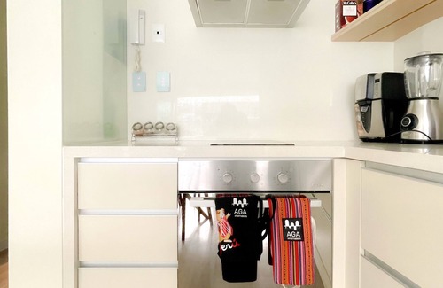 Miraflores Apartment | Heart of Miraflores - Dual Balconies & Designer Style