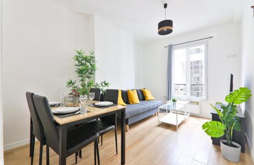 Quartier de Javel Apartment | Heart of Paris-1BR-6P-Tour Eiffel-Free Netflix