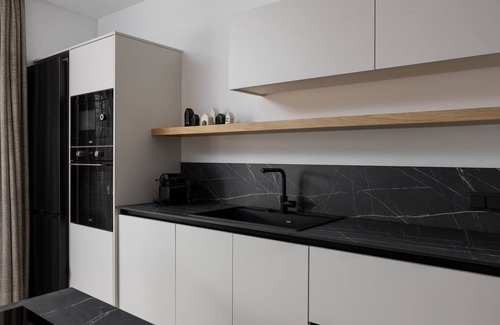 Adele Villa | Heated pool, Jacuzzi, Ping Pong, Serene Atmosphere!