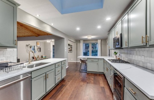 Far North Dallas House | Heated Pool, Putting Green, Movie Theater and more! 4 bed/3 bath