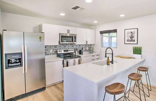 Tempe House | Heated Pool | Spa | Modern 3B Oasis | Scottsdale