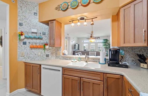 St. Augustine Beach Condo | Heated Pool, Walk a block to the Beach, Pier & Res