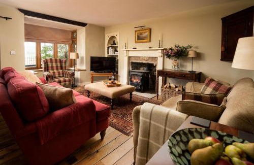 Low Row House | Heatherdene