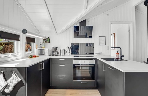 Strøby Ladeplads House | "Heidine" - 50m from the sea by Interhome