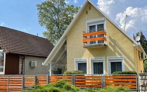 Harkany House | Heilmann Ház