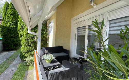 Harkany House | Heilmann Ház