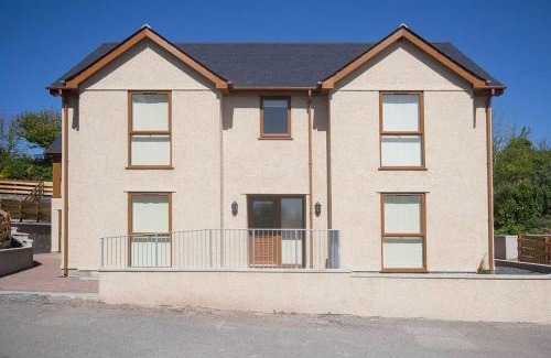 Dulas House | Hendy - Tyddyn Mon