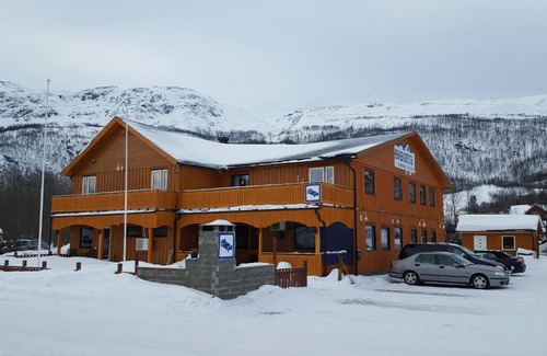 Sorkjosen House | Henriksen Gjestestue
