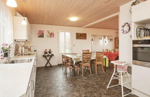 Rodby House | Heritage Holiday Home in R dby with Terrace