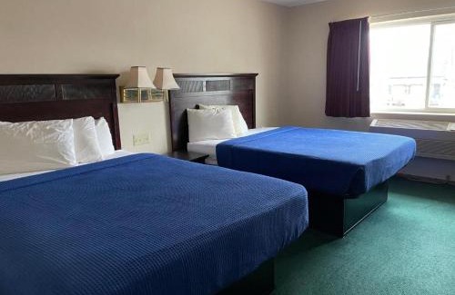 Watertown Hotel | Heritage Inn Hotel