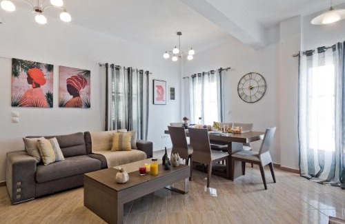 Diafani House | Hermes' Getaway