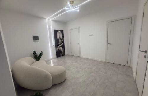 Riscani Apartment | Hermes