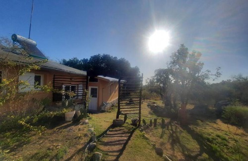 Las Rosas House | Hermosa casa en el monte a los pies del Champaquí