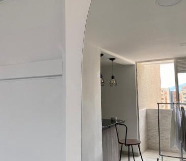 Medellin Apartment | Hermoso alojamiento completo en Robledo Pajarito