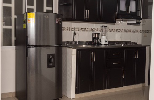 San Gil Apartment | Hermoso Apartamento con Terraza Privada, Camas Queen, a 4 Cuadras del Parque