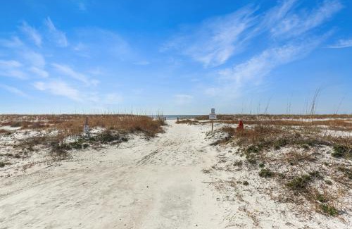 Mexico Beach House | Hesed Beach Cottage by Pristine Properties Vacation Rentals