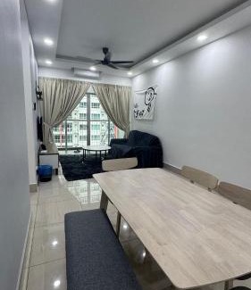 Salak South Apartment | HH Rc Residence prime location near KL TRX