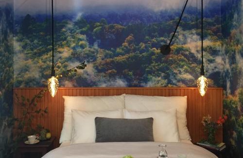 Kostel Apartment | Hiša na Hribu- A Peaceful Hilltop Escape above river Kolpa