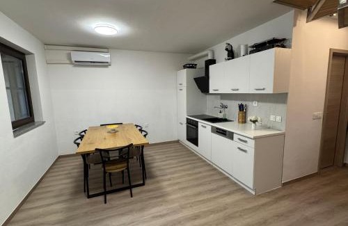 Terme Catez House | Hiška HOME- TERME ČATEŽ - VKLJUČENE KOPALNE KARTE