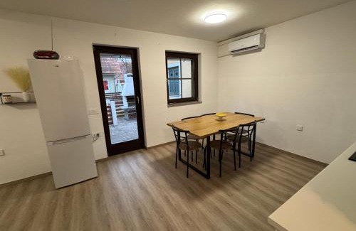 Terme Catez House | Hiška HOME- TERME ČATEŽ - VKLJUČENE KOPALNE KARTE