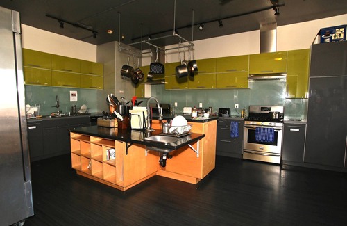 Gaslamp Quarter Hostel | HI San Diego Downtown - Hostel